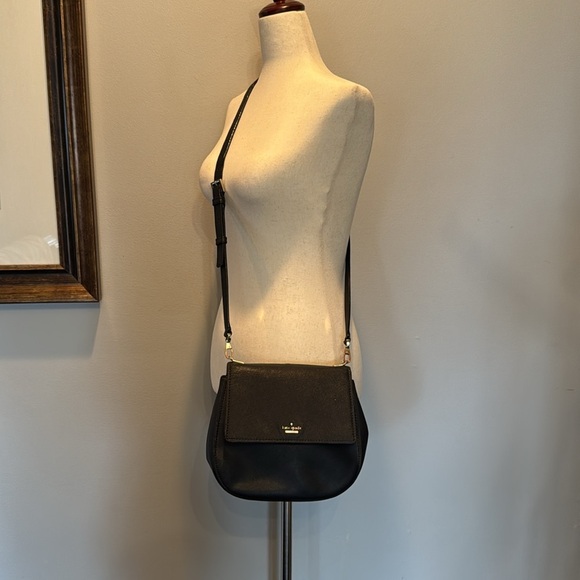 Kate Spade Black Crossbody Bag EUC - Picture 2 of 14